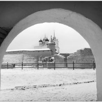 Первый снег. В Кремле. Псков. :: Fededuard Винтанюк