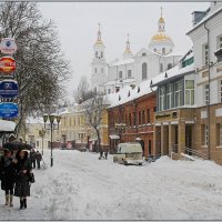 Снежок сыпет. :: Роланд Дубровский