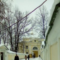 Повседневная жизнь в Александра-Невской Лавре. :: Светлана Калмыкова