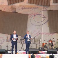 Концерт на день города. :: Леонид Марголис