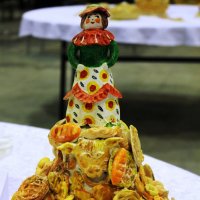 Фудсскульптура торт "хлебная пирамидка" :: Наталья Золотых-Сибирская