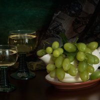 Grapes & Wine :: Michael & Lydia Militinsky