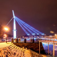 Пешеходный подвесной мост в Харькове :: Богдан Петренко