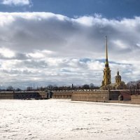 Петропавловка в солнечный день :: Владимир Макаров