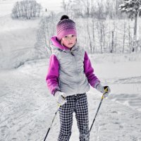 Лыжница из четвертого класса :: Валерий Талашов 