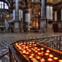 просто свечи в соборе в Венеции :: Николай Милоградский