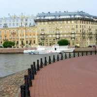 ЛЕТО В САНКТ-ПЕТЕРБУРГЕ :: Николай Гренков