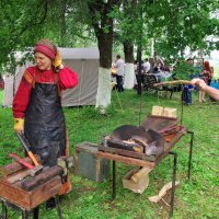 Передвижная кузня :: Валерий Талашов