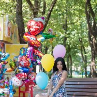 Девушка с шарами. Фотограф в Белгороде. Семейный фотограф Руслан Кокорев. :: Руслан Кокорев