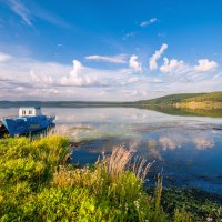 Утро на озере :: Виктор Садырин