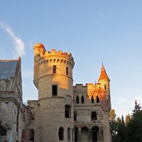 Замок Храповицкого :: татьяна петракова
