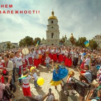 Всех бендеровцев, фошиздов и других лучших людей свободной Украины с Праздником!!! :: Петр Cnfkmyjd