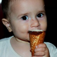 baby with ice cream :: Алла Черных