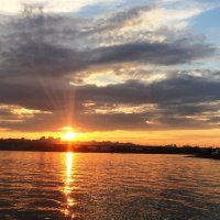 Закат на реке Ангара. :: Андрей 
