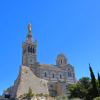 Нотр-Дам-де-ла-Гард — базилика в Марселе :: ALEX KHAZAN