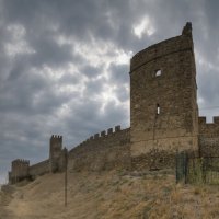 Судакская (Генуэзская) крепость. :: Анатолий Щербак