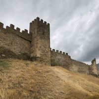 Судакская (Генуэзская) крепость. :: Анатолий Щербак