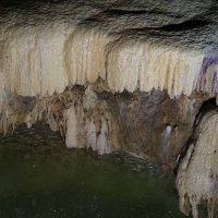 Уголок пещеры в Новом Афоне :: Игорь Коломиец