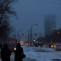 Вечерний туман в Москве :: Андрей Лукьянов