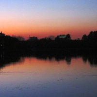 Закат над Головинскими прудами :: Дмитрий Никитин