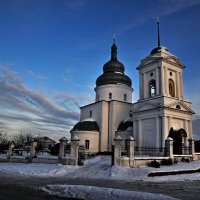 В лучах уходящего солнца... :: Александр Бойко