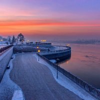 И город в зареве январском :: Александр | Матвей БЕЛЫЙ