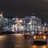 Новогодняя Москва :: Владимир Безбородов