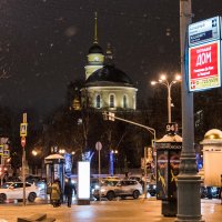 Прогулка по новогодней Москве. :: Владимир Безбородов