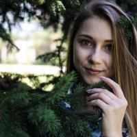 Девушка в лесу :: Екатерина Потапова