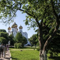 В Ярославле. :: Владимир Безбородов