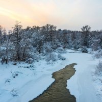 Зимняя река :: Владимир Лазарев