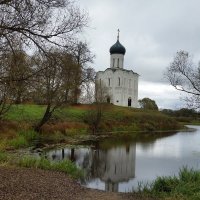 Церковь Покрова на Нарли :: Альбина Михайлина