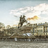 "Городу быть!" :: Сергей В. Комаров