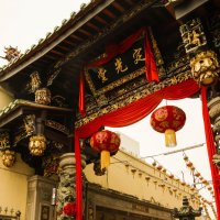 Вход в китайский храм :: Екатерина Самохина