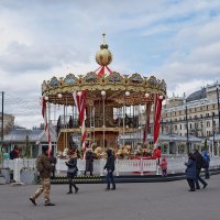 Карусель, карусель собирает друзей! :: Татьяна Помогалова