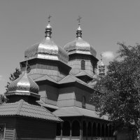 Греко - католический   храм   в   Ямнице :: Андрей  Васильевич Коляскин