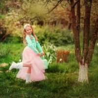 Девочка весна :: Марина Зотова