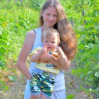Счастье в винограднике :: Наталья Базанова