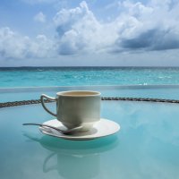 Чашка кофе на Мальдивах кажется особенно вкусной;) :: Ольга Петруша