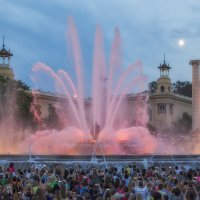 Шоу музыкальных фонтанов в Барселоне :: Марина Назарова