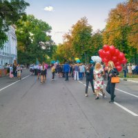 Первое сентября у одесских школ... :: Вахтанг Хантадзе