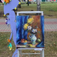 выставка картин в городском парке :: Горкун Ольга Николаевна 