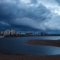 облака над васильевским островом :: юрий затонов