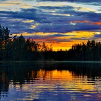 Карелия. Озеро Вахирярви. Красивый закат. :: Владимир Ильич Батарин