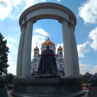 Памятник. :: Саша Бабаев