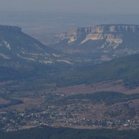 Ворота Бельбекской долины с горы Бойка :: Игорь Кузьмин