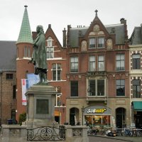 Памятник Йохану де Витту в Гааге :: Елена Павлова (Смолова)