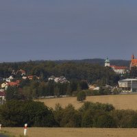 Пейзаж с Чешской деревенькой :: M Marikfoto