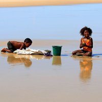 Берег Мозамбикского пролива :: Евгений Печенин