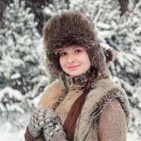 Зимняя фотосессия в лесу :: Наталья 